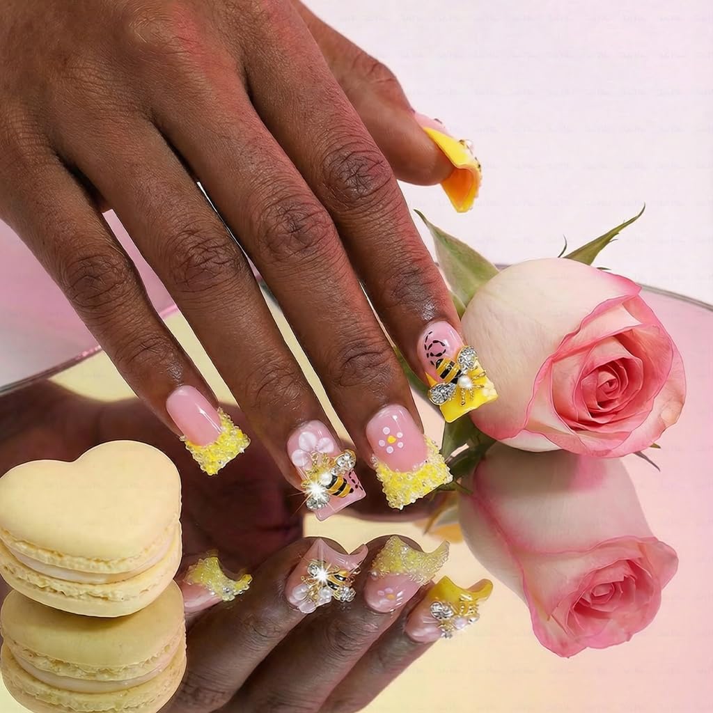 IntoVibes Handmade Short Duck Press On Nails, Precious Bee, 10 Pieces Reusable Acrylic False Nails, Size Large