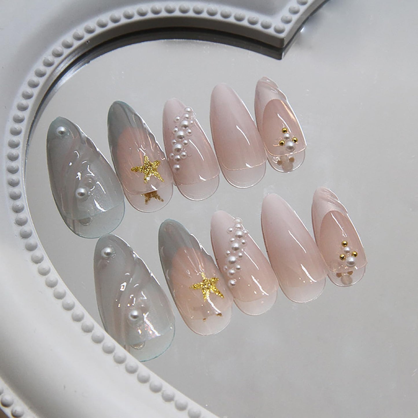 Press on Nails Medium 3D Stereoscopic Shell With Starfish Pearl Design - Full Cover Acrylic Almond Shaped Artificial Stick on Reusable Glue on for Women - Manicure Kit 24Pcs