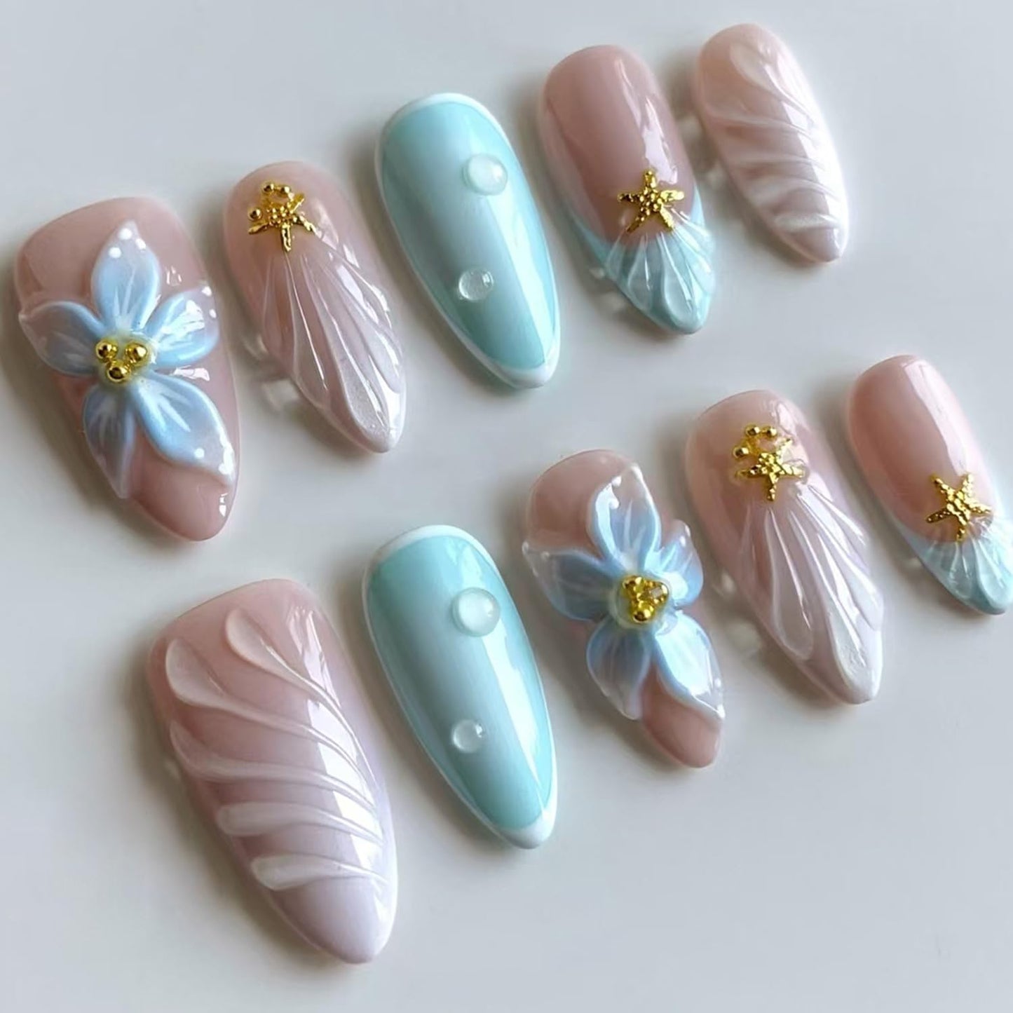 Flower Press on Nails Medium Almond Artificial Acrylic Fake Nails French Blue 3D Floral Starfish with Gold Beads Stick on Nail Full Cover Reusable Coffin Artificial Fingernails for Women Manicure