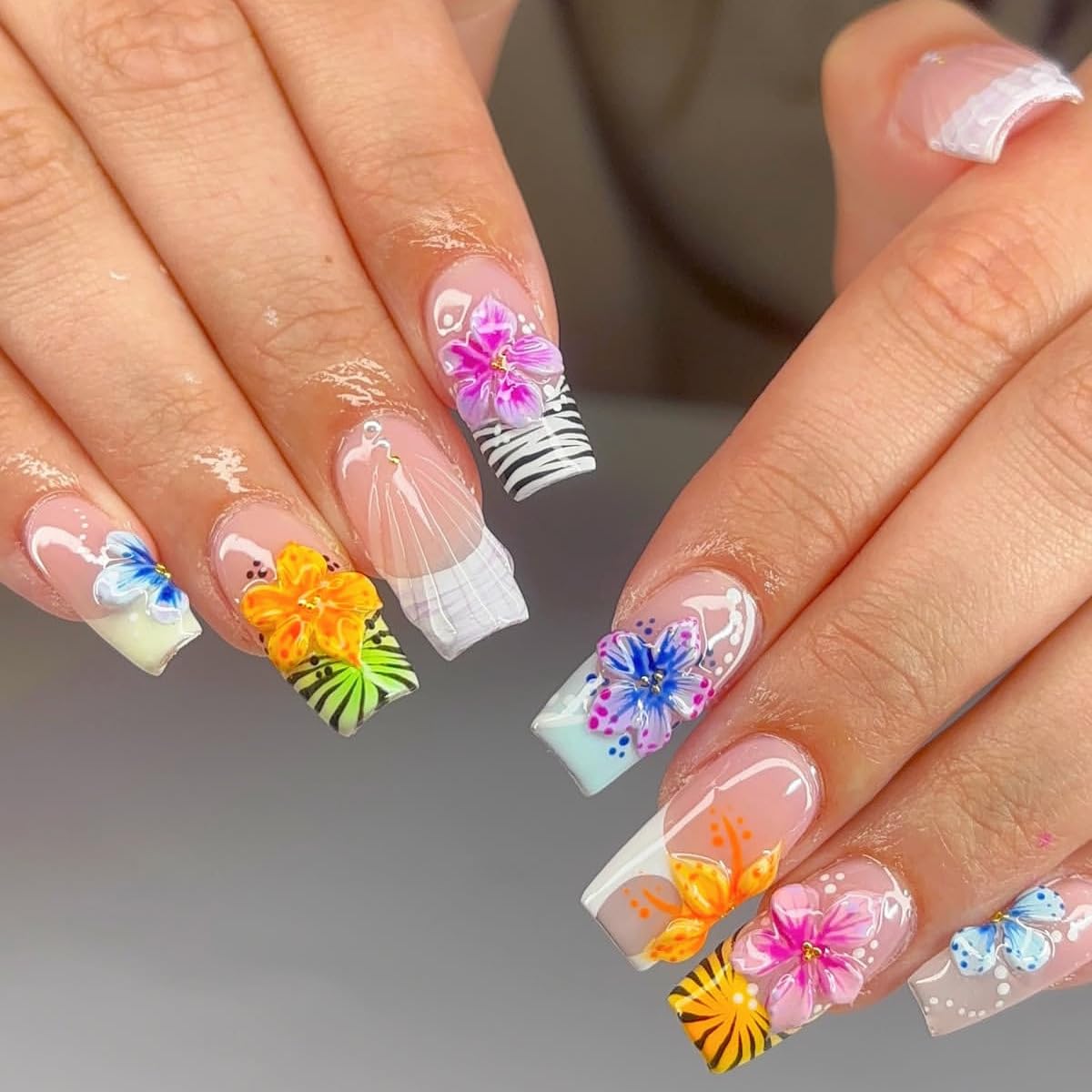 plalely Press on Nails French Tip, Handmade Acrylic Press on French Tip Nails with Flower Designs，Long Square Nail Press Ons for Women 24pcs