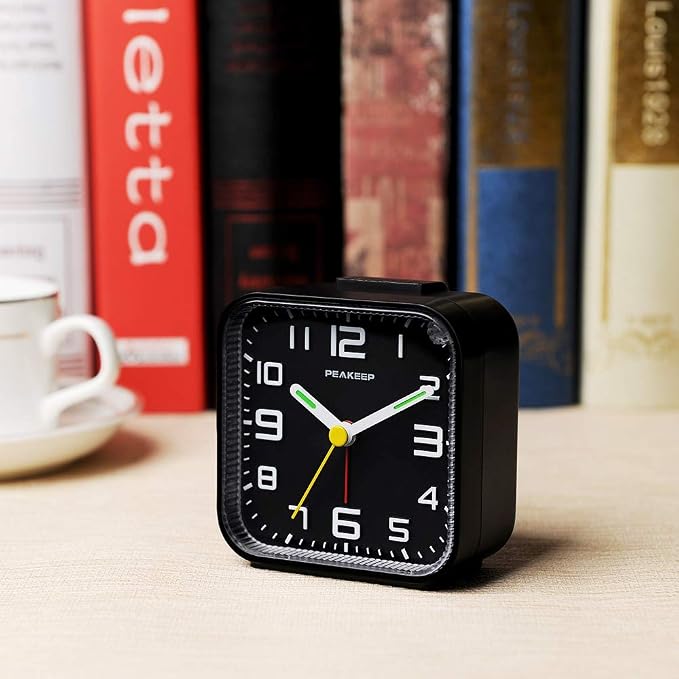 Peakeep 3D Numbers No Tick-Tock Analog Alarm Clock Classic Beep Sound | Snooze, Manual Light and Battery Powered Small for Travel (Black-3D)