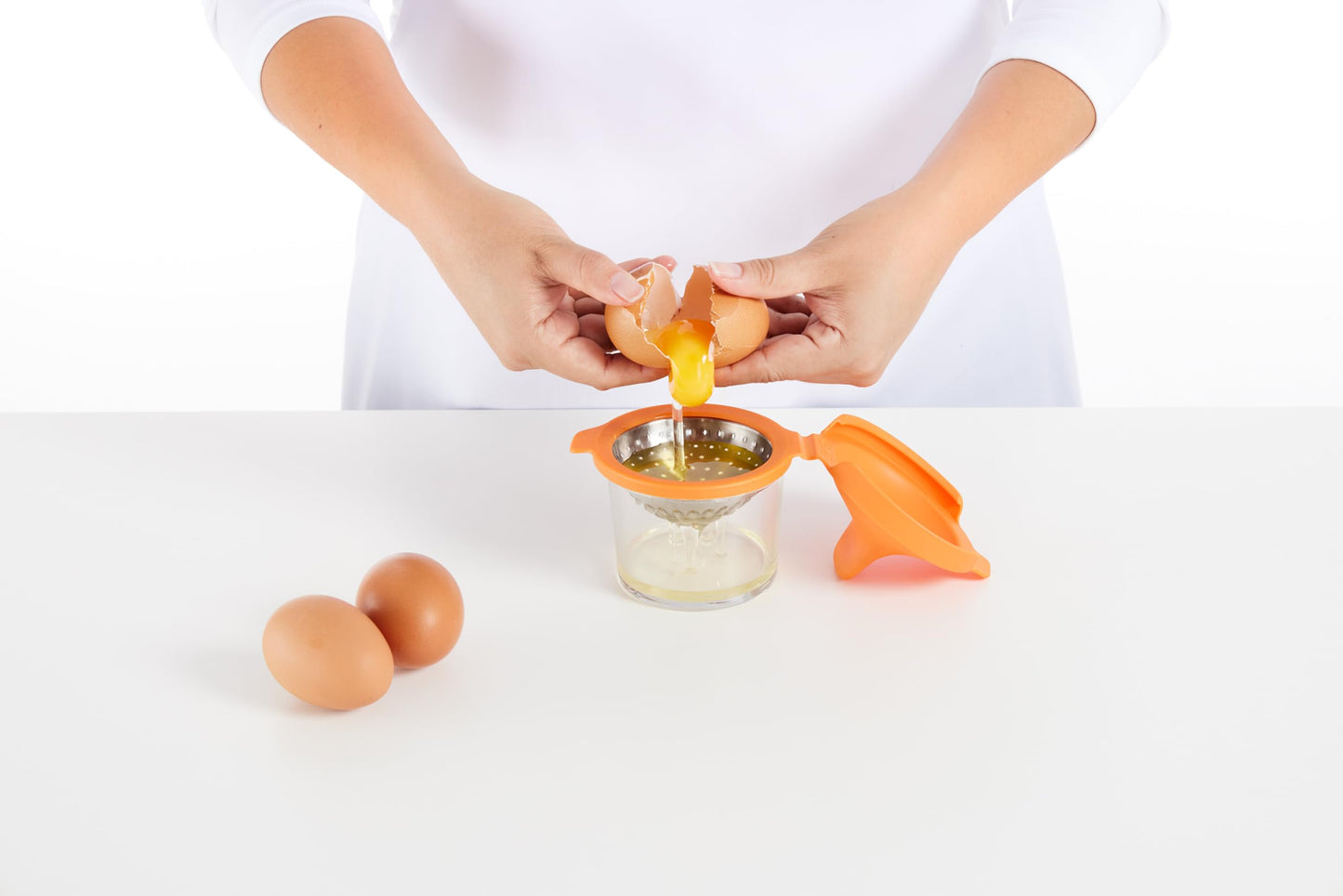Lekue Poached Egg Maker/Poached Egg Cooker Set of 2, Orange
