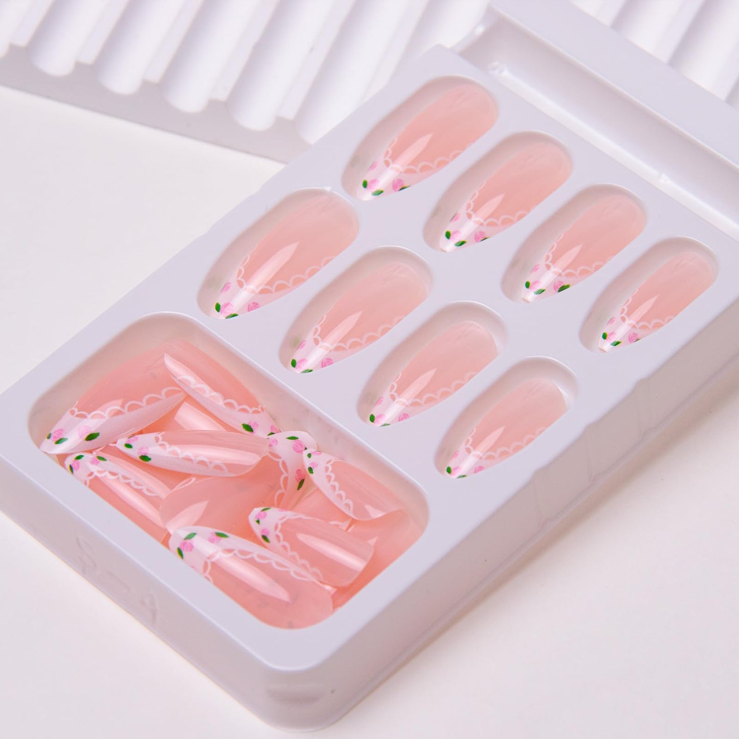 French Tip Press on Nails Medium Almond Fake Nails Flowers Acrylic Nails Lace False Nails Glossy Artificial Nails with Designs Glue on Nails for Women Girls Manicure Nails Decoration 24Pcs
