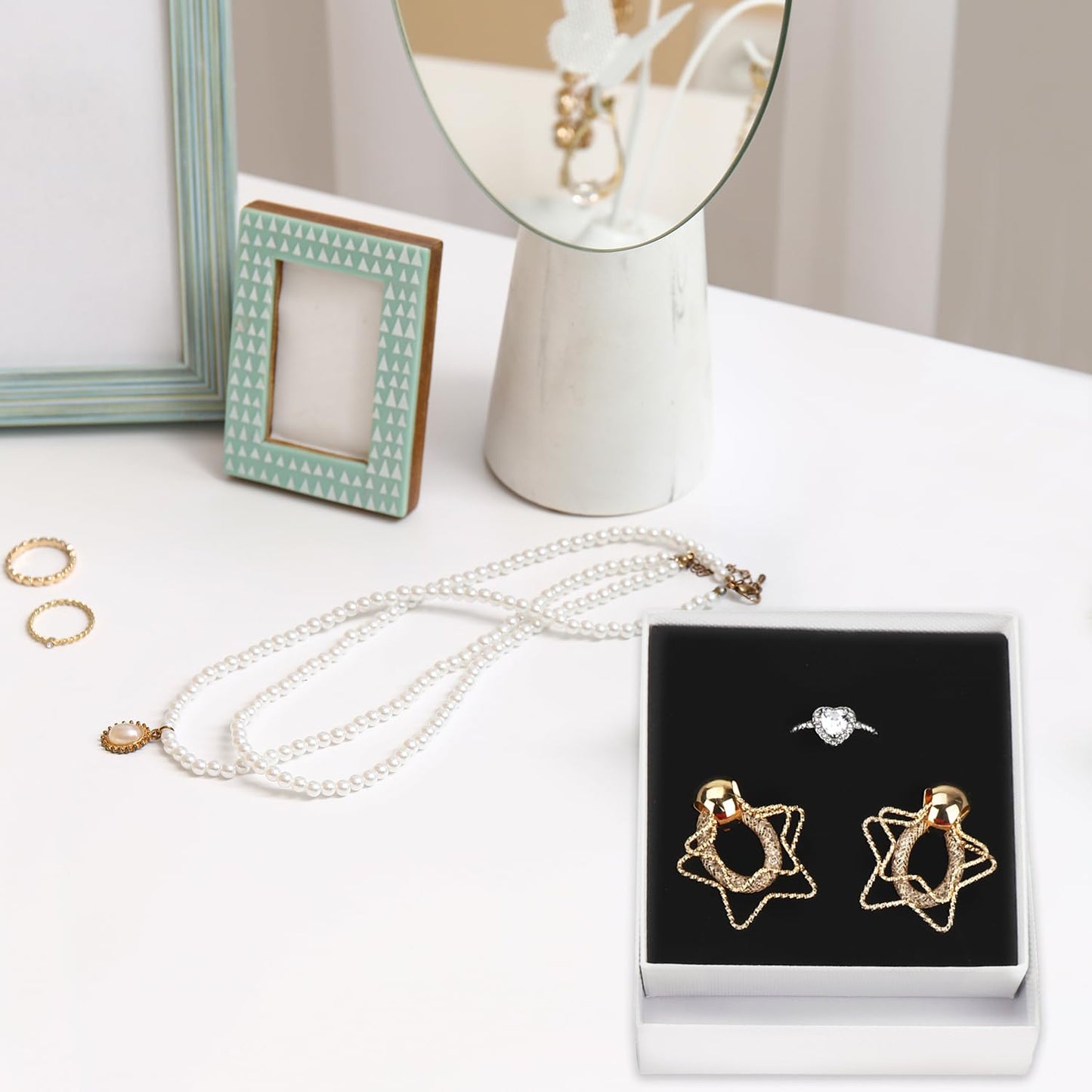 Frantis 20 Pack Jewelry Gift Boxes - 3.9x3.9x1.1 Inch Small Cardboard Boxes with Lids for Earrings, Necklaces, Bracelets, Rings & Handmade Bangle Display (White)