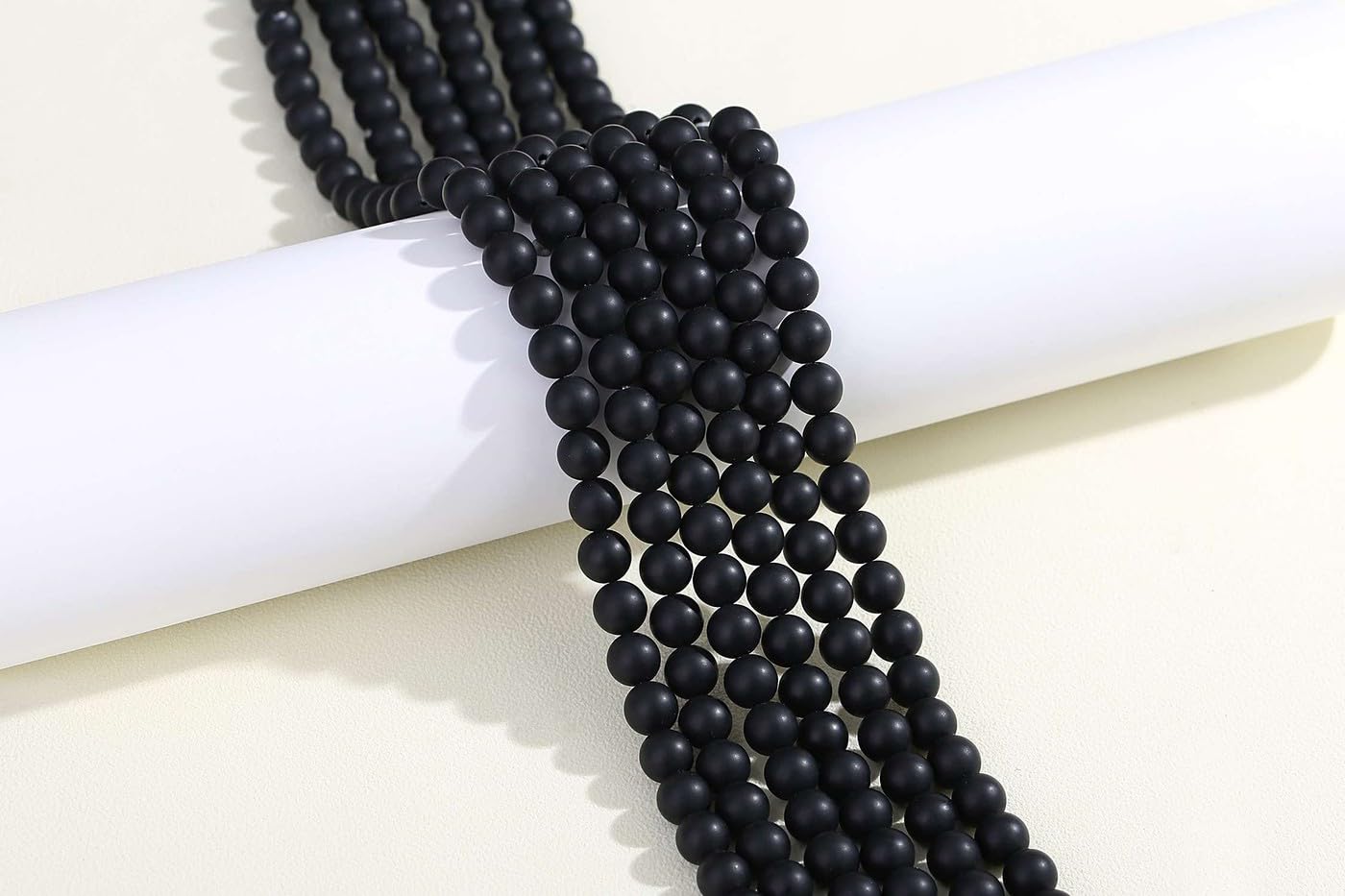 LAIDANLA Matte Black Onyx Agate 8mm Natural Stone Beads Round Loose Gemstone Stone Beads for DIY Bracelet Necklace Earrings Jewelry Making Polishing Beading 96PCS 2 Strand 32"