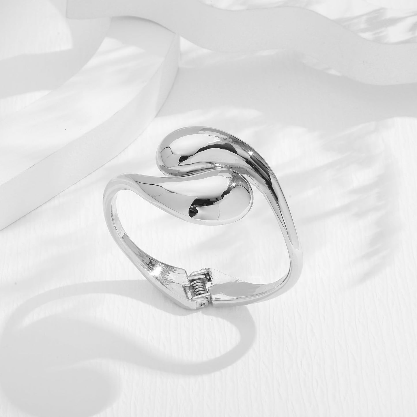 ENSKEFEN Silver Teardrop Cuff Bracelets for Women Chunky Hinged Waterdrop Bangle Bracelets Thick Silver Cuff Bangles Bypass Bracelet Statement Arm Cuffs Bracelet Fashion Jewelry