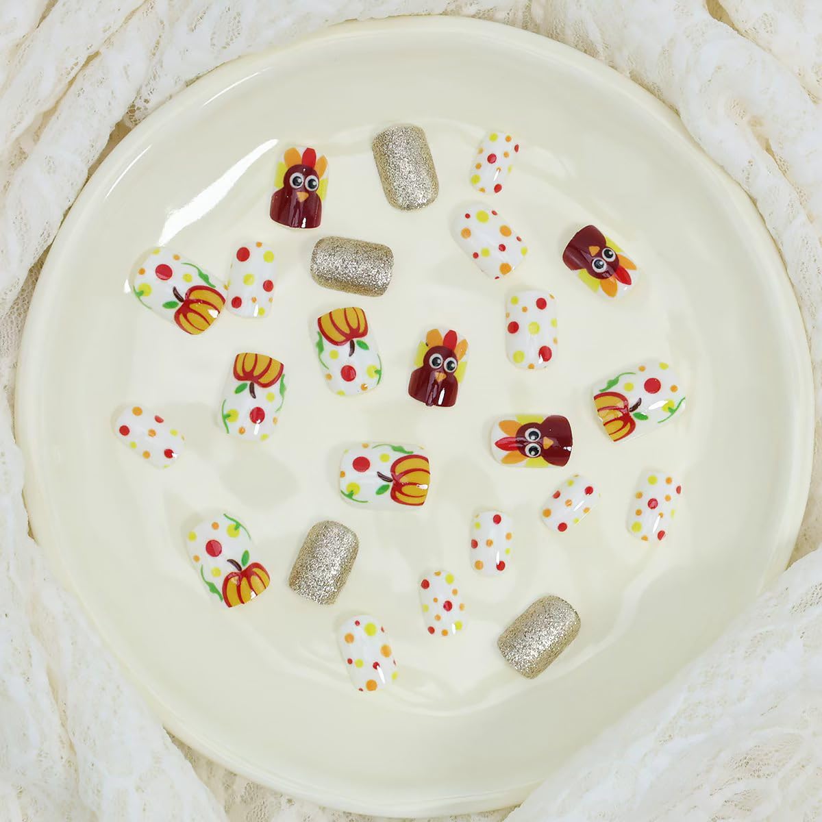 24Pcs Thanksgiving Press on Nails Short Square Turkey Fake Nails with Gold Glitter Design White False Nails Full Cover Artificial Glue on Nails Fall Stick on Nail for Acrylic Autumn Manicure Salon