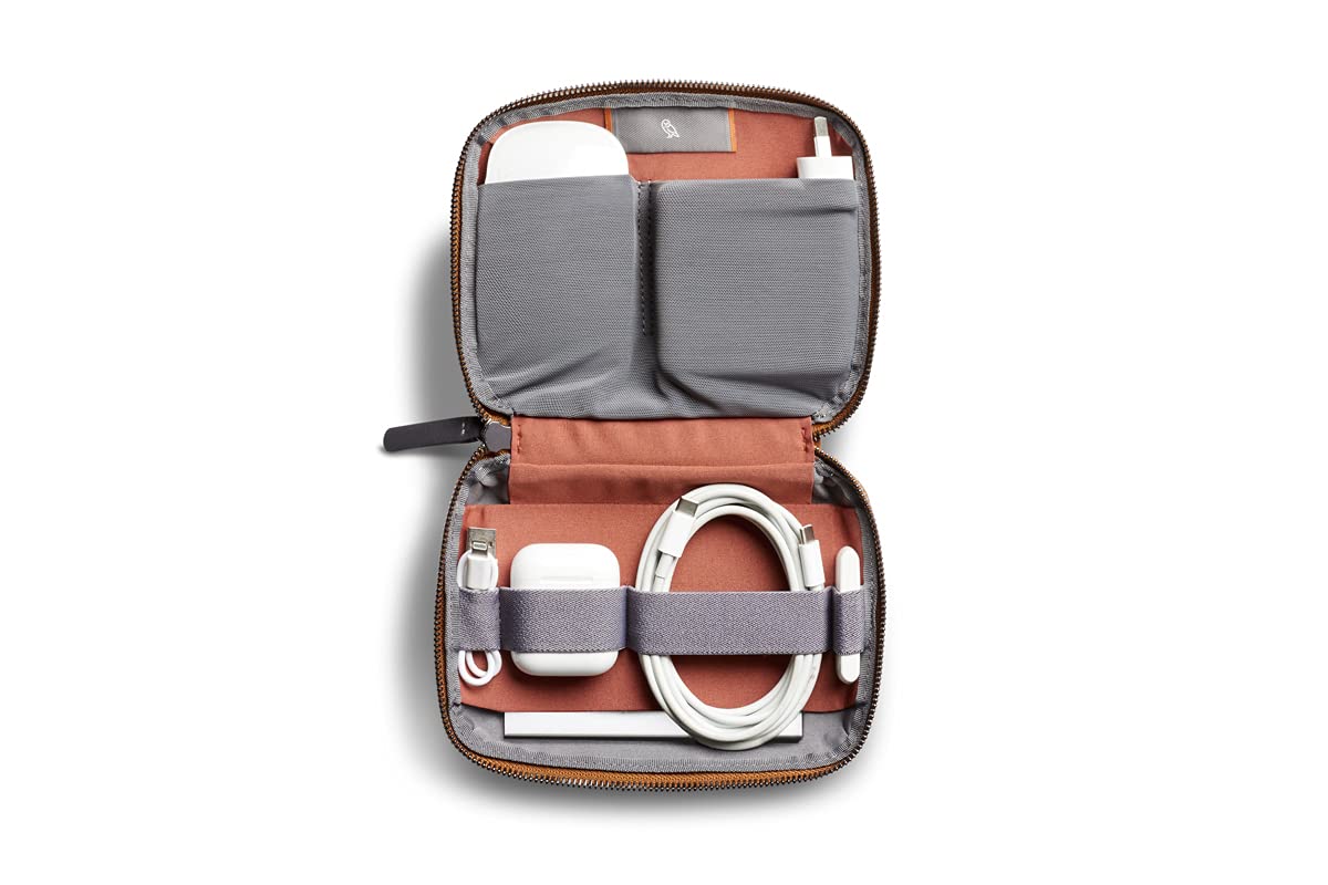 Bellroy Tech Kit Compact (Tech Accessories Organizer, Zipper Pouch) - Bronze