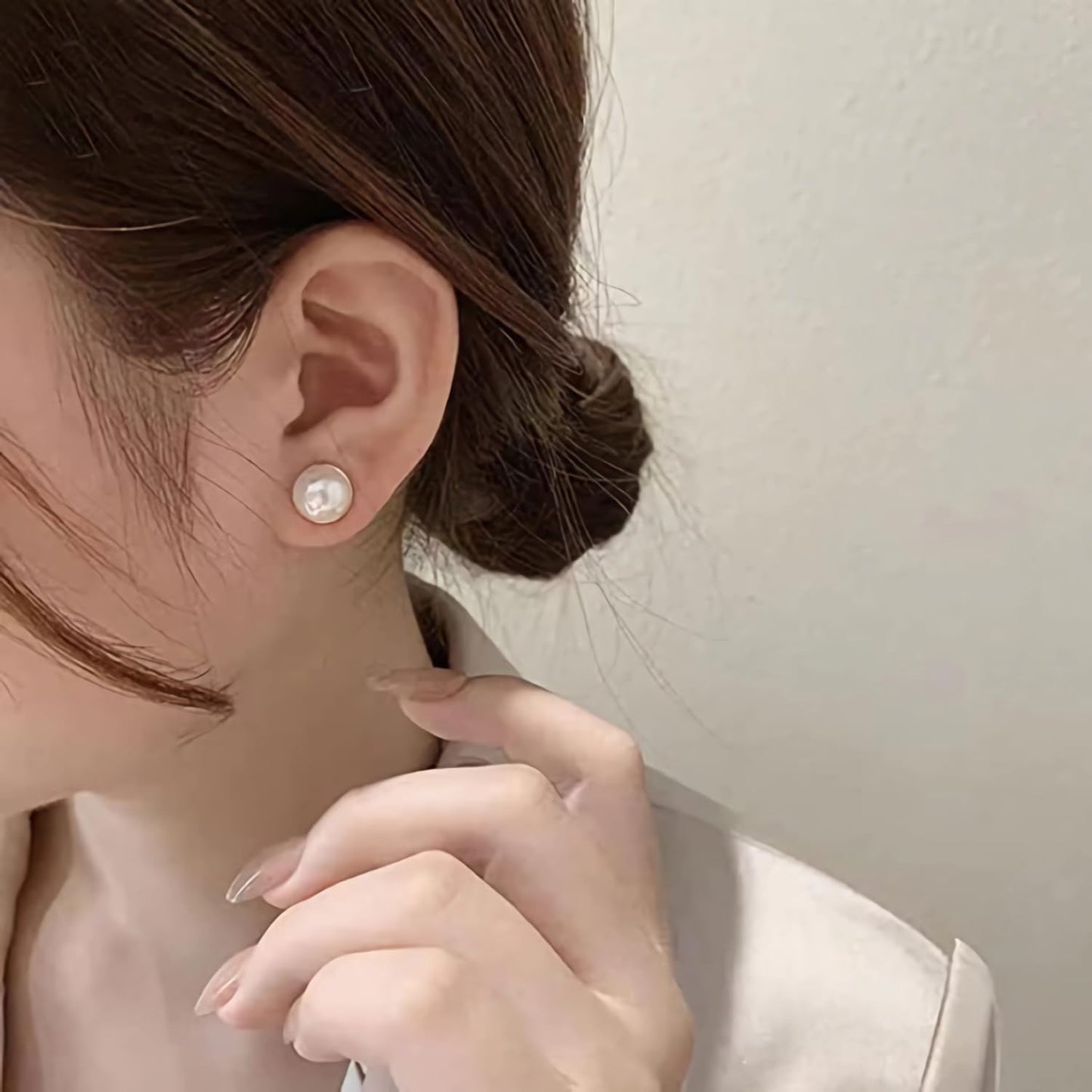 Airokiy Clip on Magnetic Earrings for Women pearl Non Pierced Magnetic Earrings Wedding for Brides Jewelry