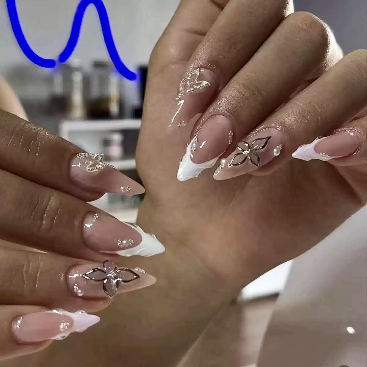 CTTHNBD Press on Nails Almond - French Tip Fake Nails with Silver Butterfly Design - Spring, Medium False Nails Press ons - for Women 24Pcs