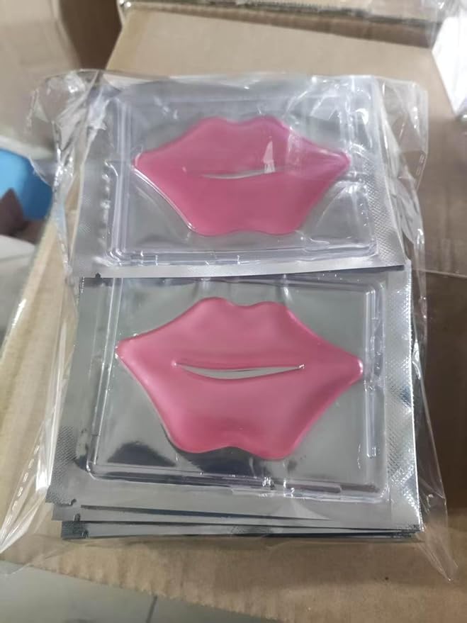 30Pcs Moisturizing Collagen Crystal Lip Mask, Lip Care Gel Pads for Dry Lips, Lip Patches, Reduce lip Wrinkles, Remove Chapped Skin, Firming & Hydrating & Plumping Your Lips（Pink）