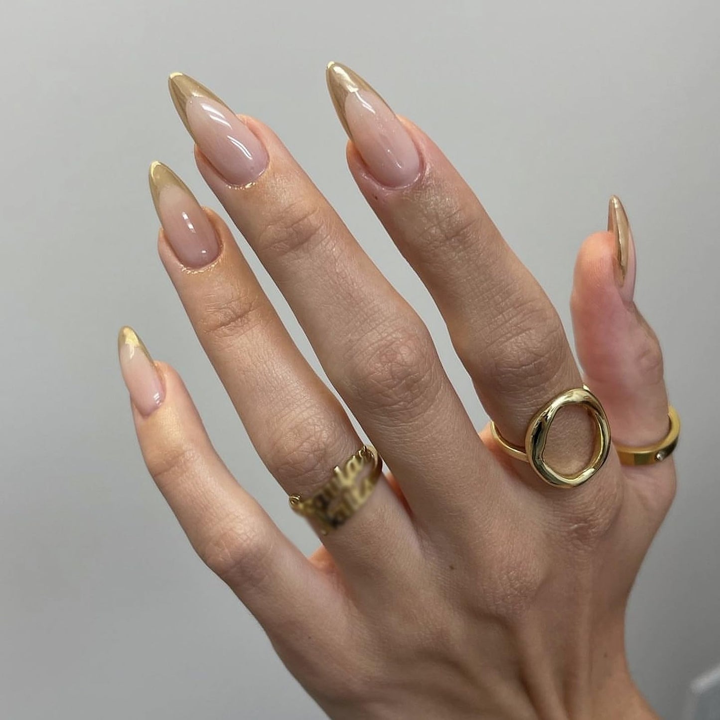 MISUD Press on Nails - Medium Almond Fake Nails with Gold Chrome, Acrylic French Tip Design 24 pcs