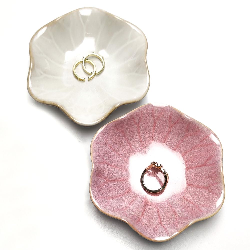 Ceramic Leaf Dish, Tiny Key Bowl, Small Ring Dishes Holder, Jewelry Plate, Trinket, Nightstand Decor for Entryway Table Home Decor Gift for Mom, Women, Girls