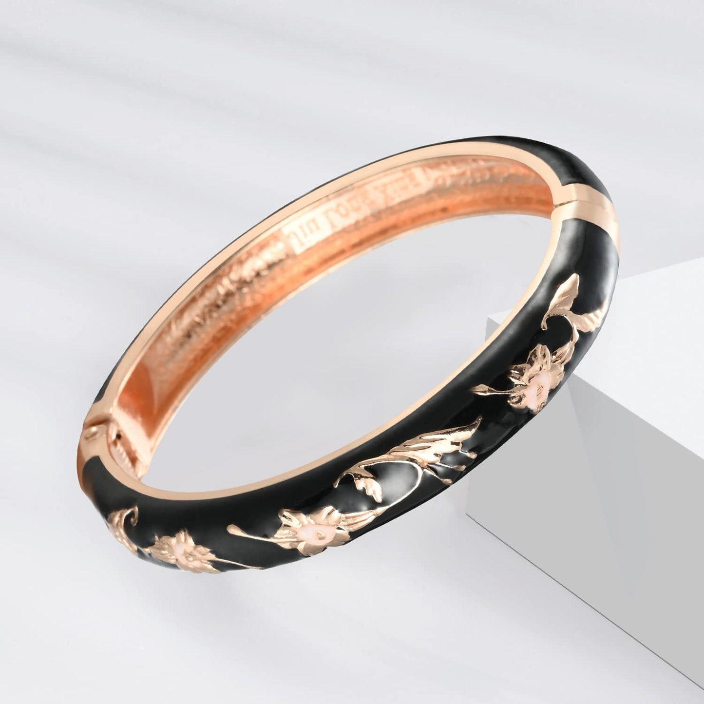 UJOY Colors Handcraft Jewelry Cloisonne Bracelet Enamel Hollowed Butterfly Spring Hinged Womens Bangles Gifts Box 88A09-55A81 Black
