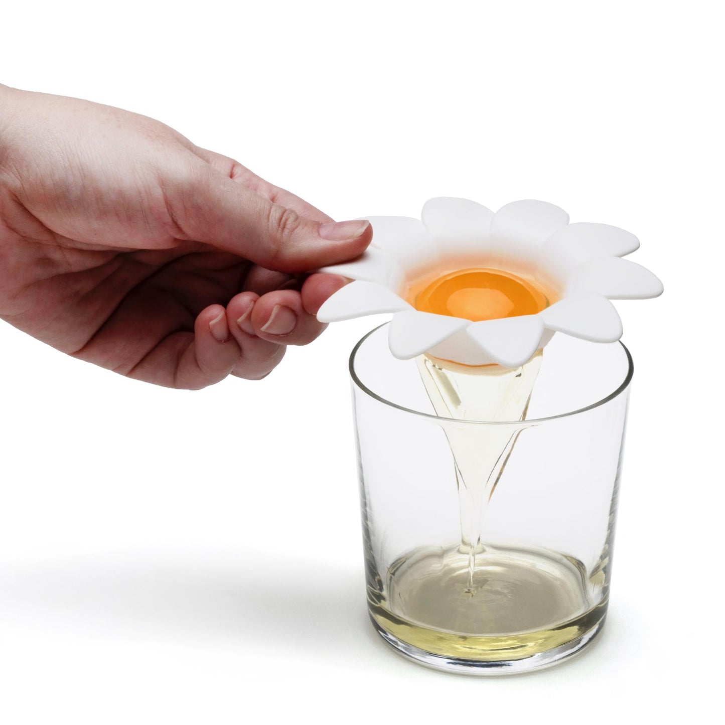 Peleg Design Daisy Plastic Egg Separator, Egg White Yolk Divider Kitchen Gadgets Baking Tools Egg Extractor, Cute Flower Design