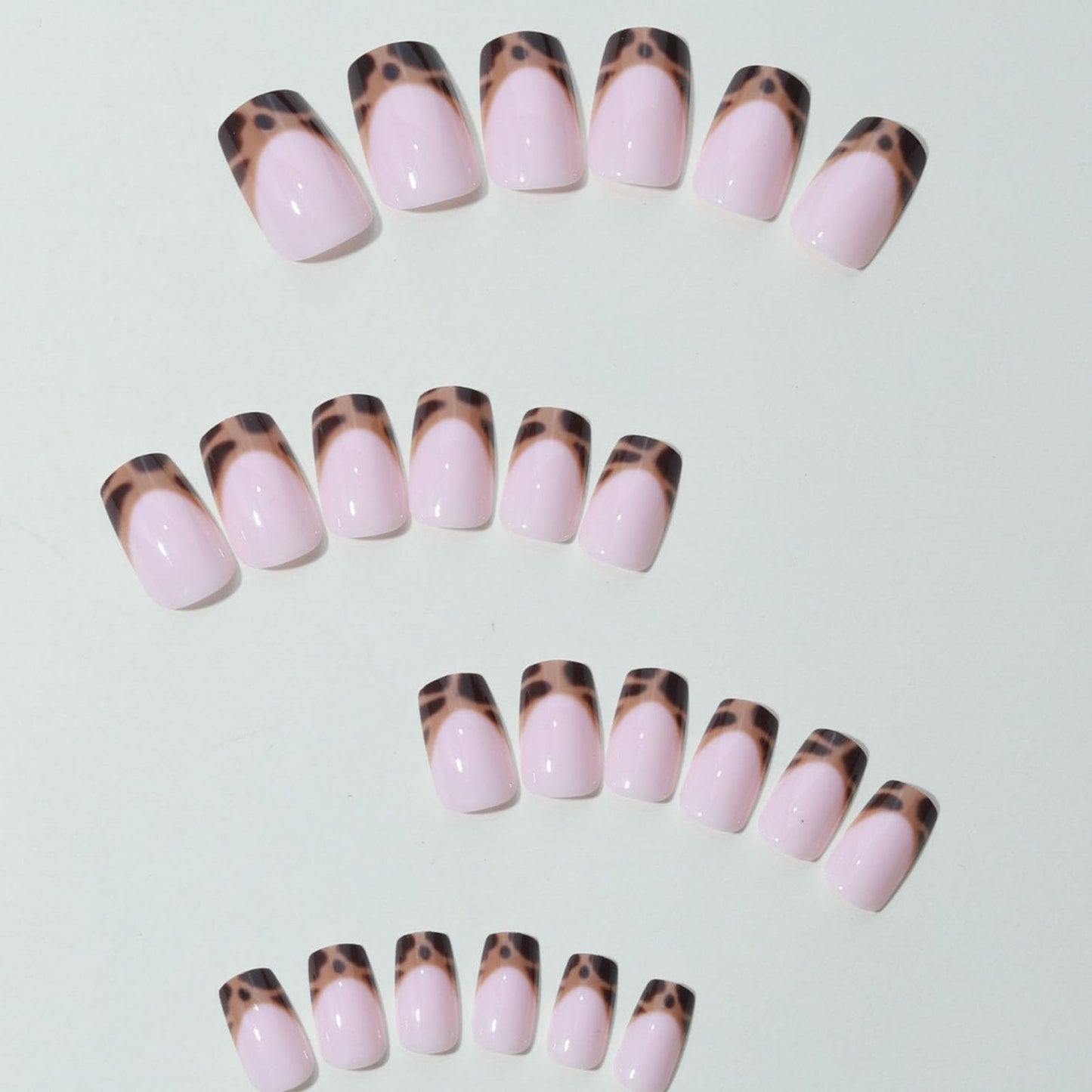 24Pcs French Tip Press on Nails Medium Square Fake Nails with Brown Black Leopard Print Designs Glossy Nails Press ons Nude Full Cover Glue on Nails Fall Acrylic Artificial Stick on Nails for Women