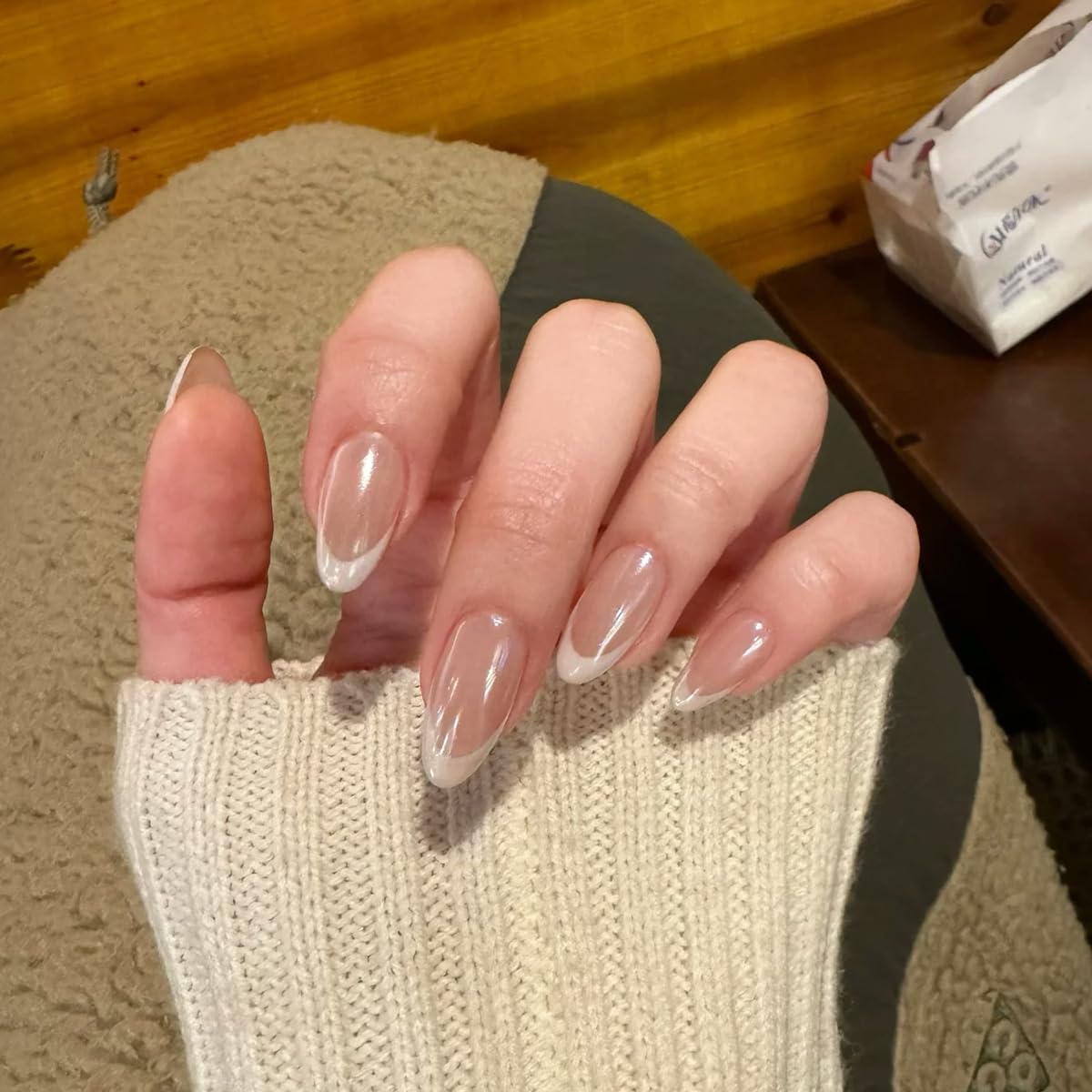 TENPAL Aurora Pearl white French Tips Press on Nails Short Oval Minimalist & Reusable False Nails for Everyday Luxury | Clean Chic Style（M)