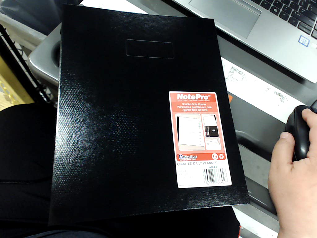 NotePro Undated Daily Planner, Black, 200 Pages,10 3/4 x 8-1/2 Inches