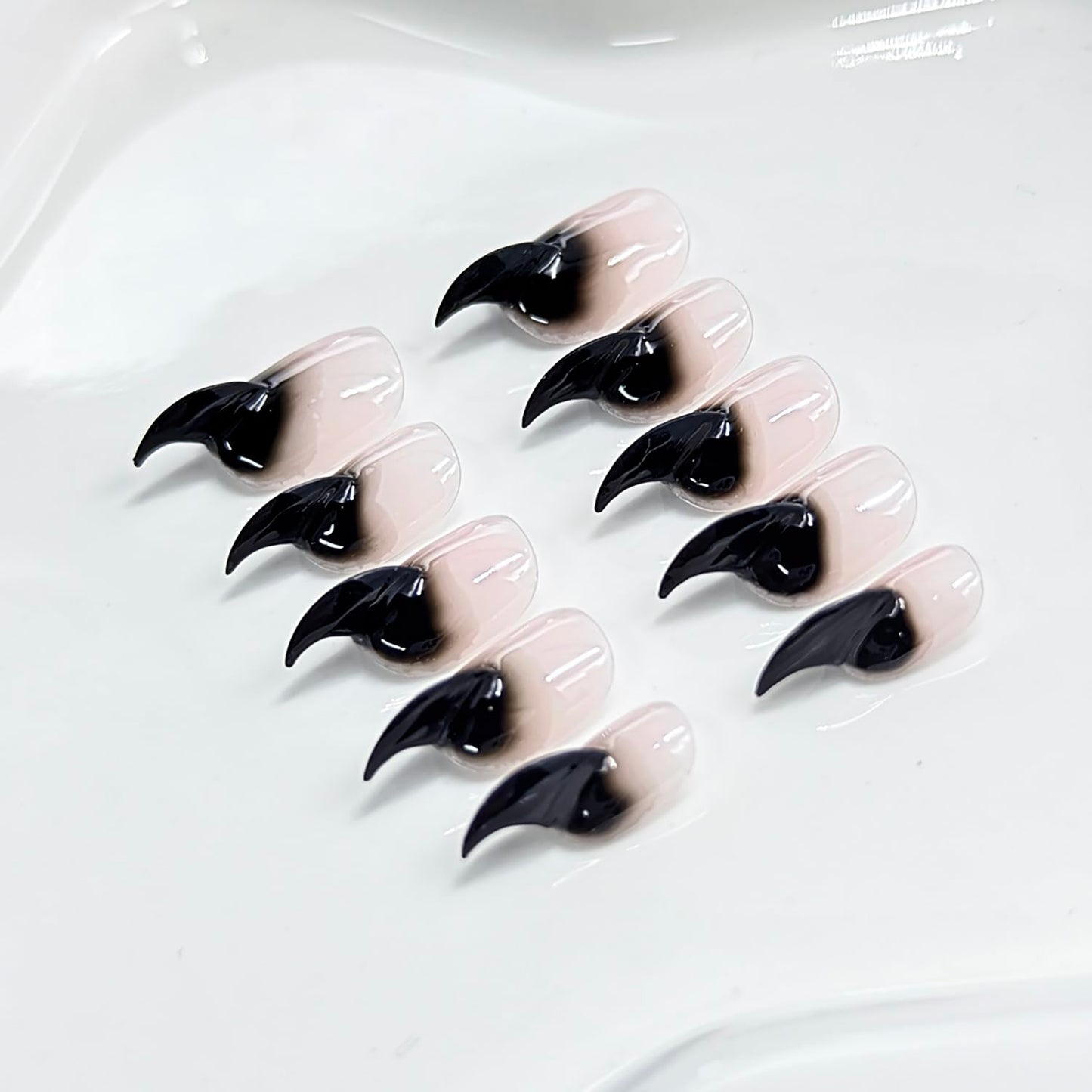 10 Pcs Stiletto Press on Nails Curved Medium Cat Claw Nails Press Ons Unique 3D Black French Tip Cat Claw Handmade Fake Nails Thick Gradient Designs Stick on Nail Glossy Acrylic Nail (S)