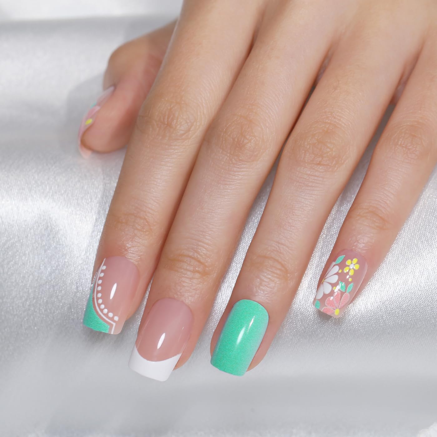 Goolich Green Blooming Flower Press On Nails Medium Square, Nails Press ons with Adhesive Tabs, 24 Pcs 12 Size Reusable Full Cover Glue on Nails for Women