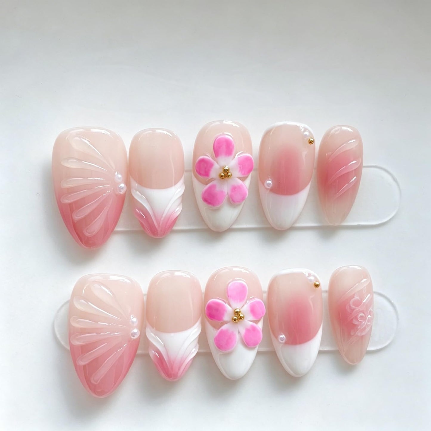 Threelegscat Cute Short Almond Handmade Press on Nails, Gradient Pink 3D Shell Flower Fake Nails Reusable for Women Daily Beach Vacation (Size M)10 PCS