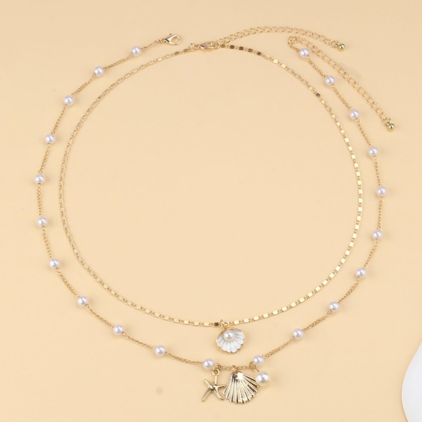 Luolinice Seashell Necklace for Women Gold Shell Charm Necklace Natural Cowrie Pendant Necklace Shell Charm Necklace Beach Boho Jewelry