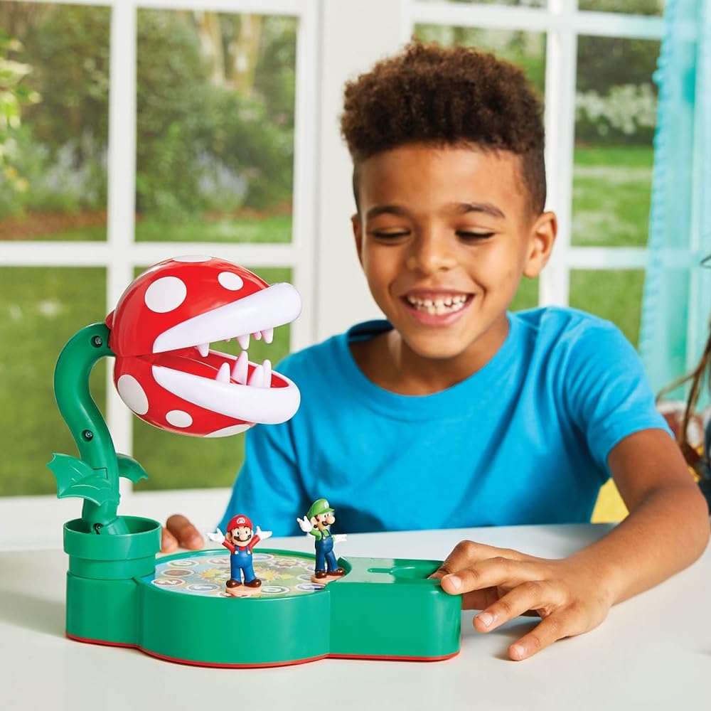 EPOCH Games - Super Mario Piranha Plant Escape Tabletop Game – Kids Family Board Game for Multiplayer Game Night, Ages 4+