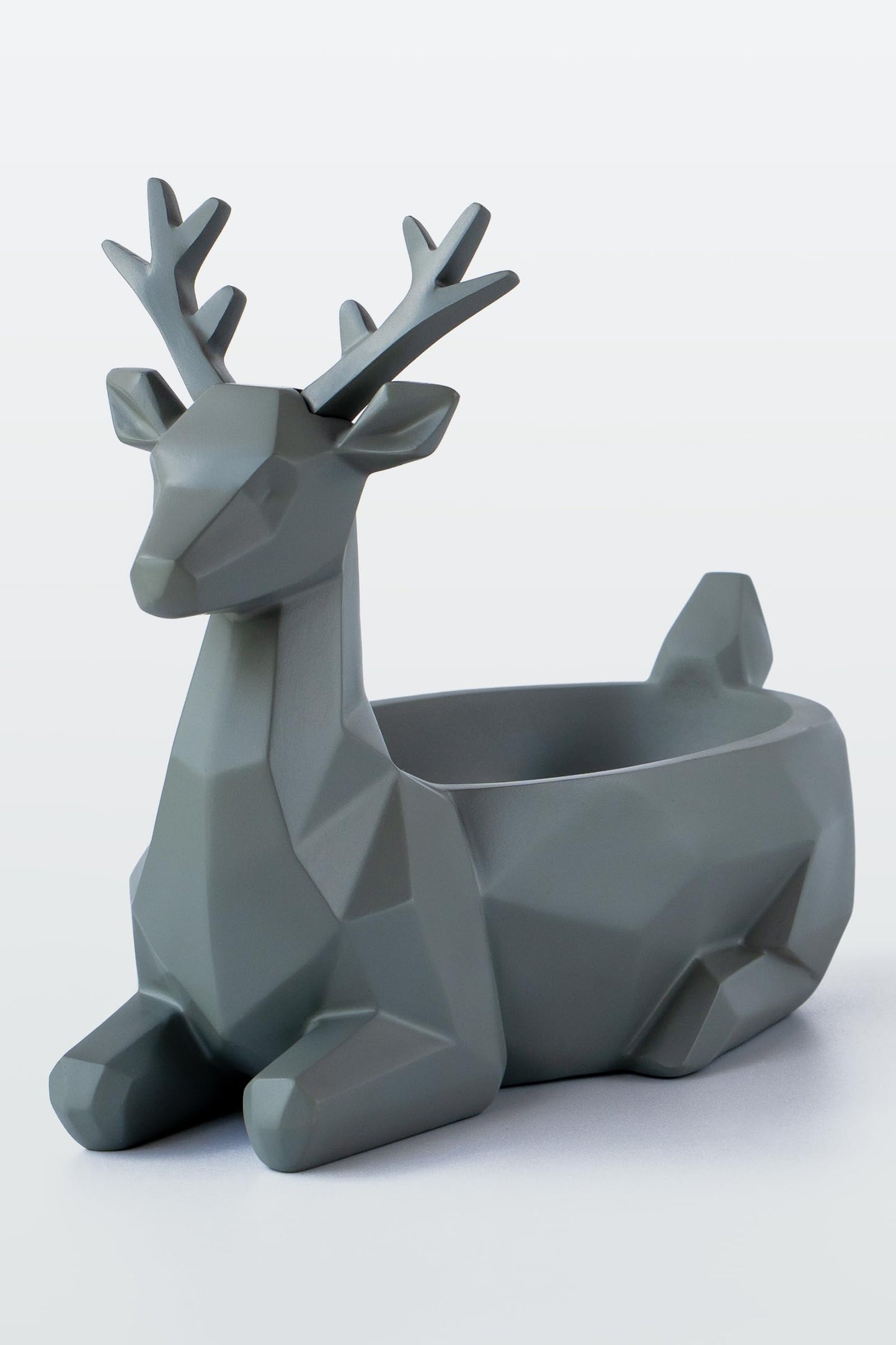 Fuzrea Low-Poly Deer Statue, Gray Resin Deer Candy Bowl & Key Holder, Reindeer Candy Dish Home Decor for Living Room, Office, Dining Table, Shelves, Entryway