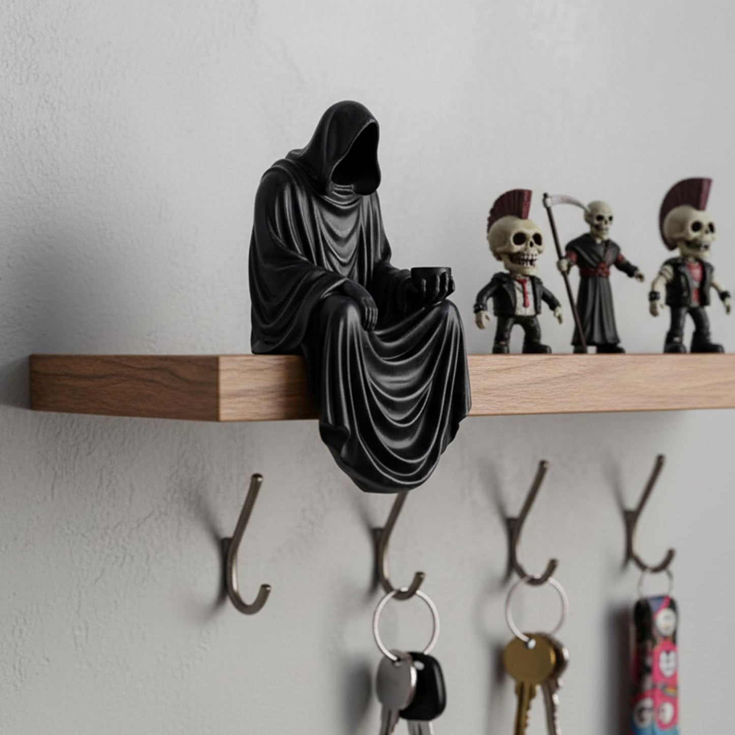 XIAOMAGG Mini Grim Reaper Figurine-Gothic Spooky Sculpture for Garden or Bookshelf,4.7 Inch Hand-Painted Resin Black Robe Mystery Halloween Decor Statue,Tabletop Gothic Decor Sitting Statues