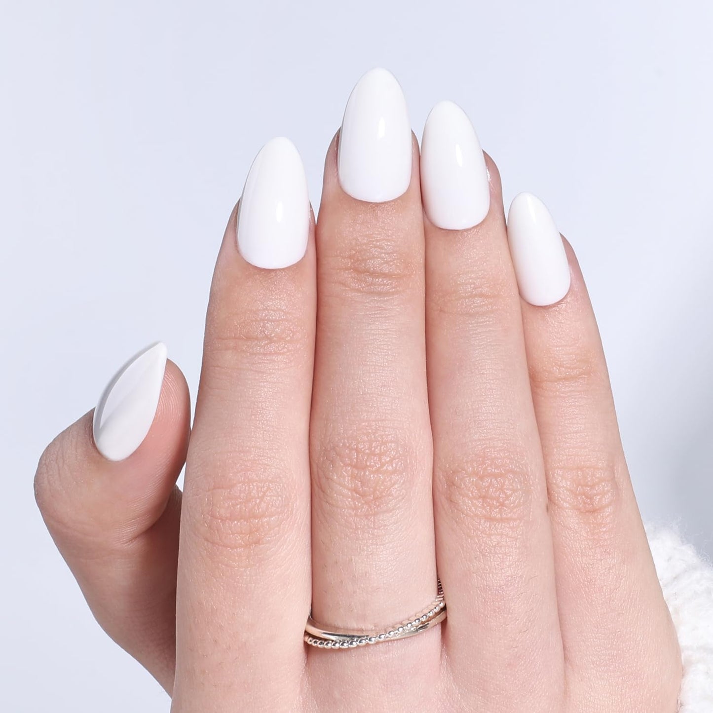 Leefrei White Press On Nails - Glossy Short Almond Press on Nails Milky Nails Press Ons for Women DIY Fake Nails Kit with Glue, Reusable Glue on Nails Short in 16 Sizes - 32pcs, Pure White