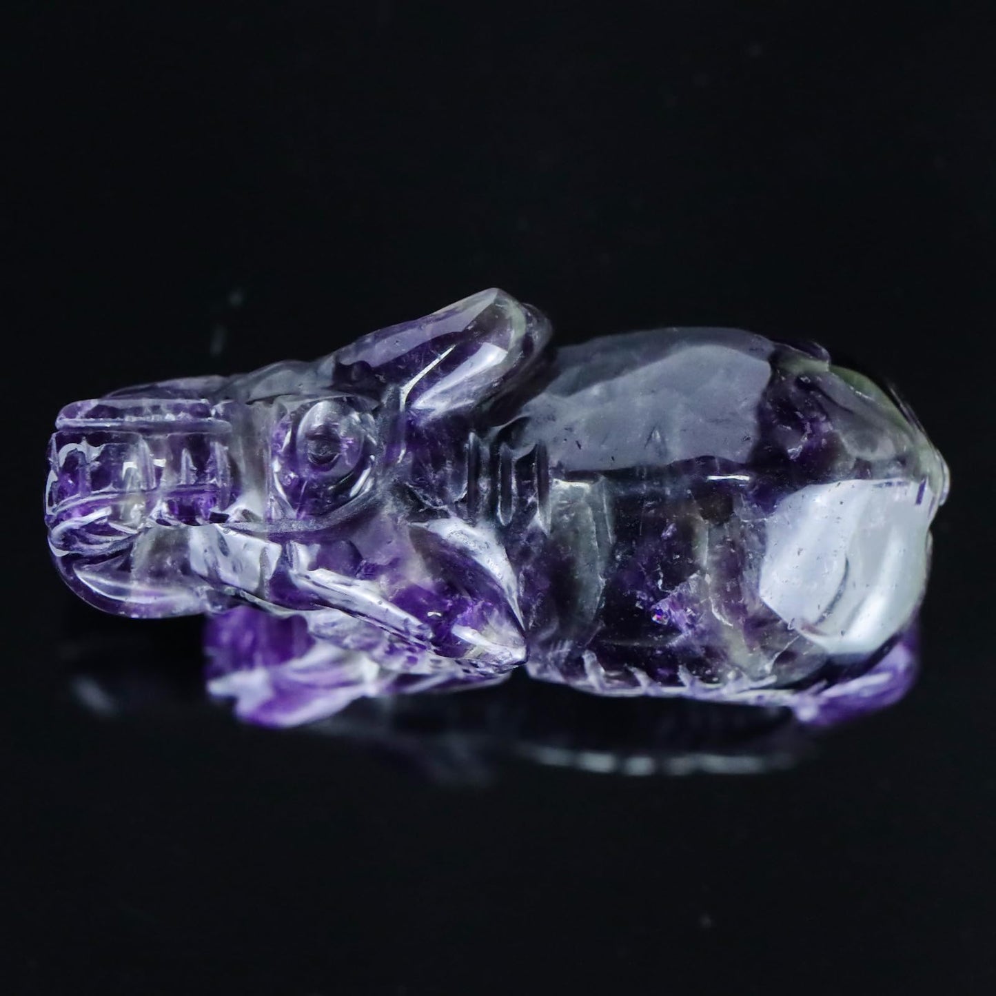 Hxswkk 2.5 Inch Amethyst Crystal Elephant Statue Elephant Figurine Elephant Sculpture Gemstone Hand Carved Healing Craft Home Office Decor Gifts