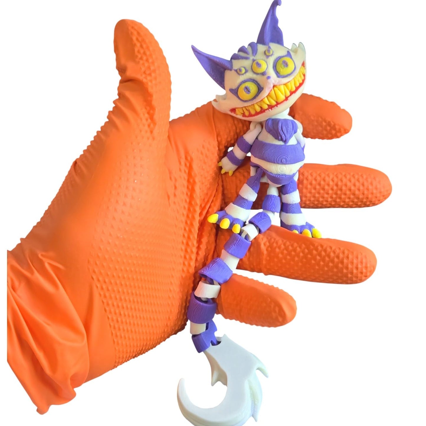 Articulated Creepy Cat Figurine - Striking Gothic Decor for Horror and Fantasy Enthusiasts - Unique Desk Display Gift - 3D Printed in Canada
