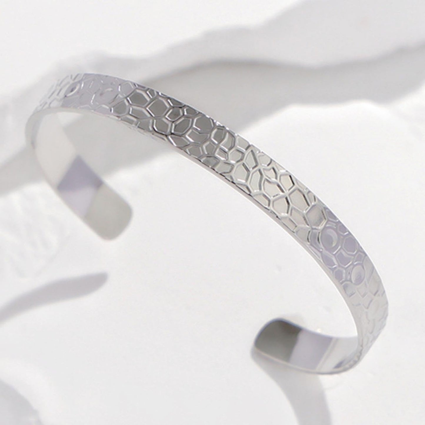 Handmade 925 Sterling Silver Bangle Bracelets For Women Hammered Bangle Bracelets Wide Band Chunky Bangles Adjustable Open Cuff Bangle Bracelets For Women Minimalist Wrap Bangle Bracelets Jewelry Gift