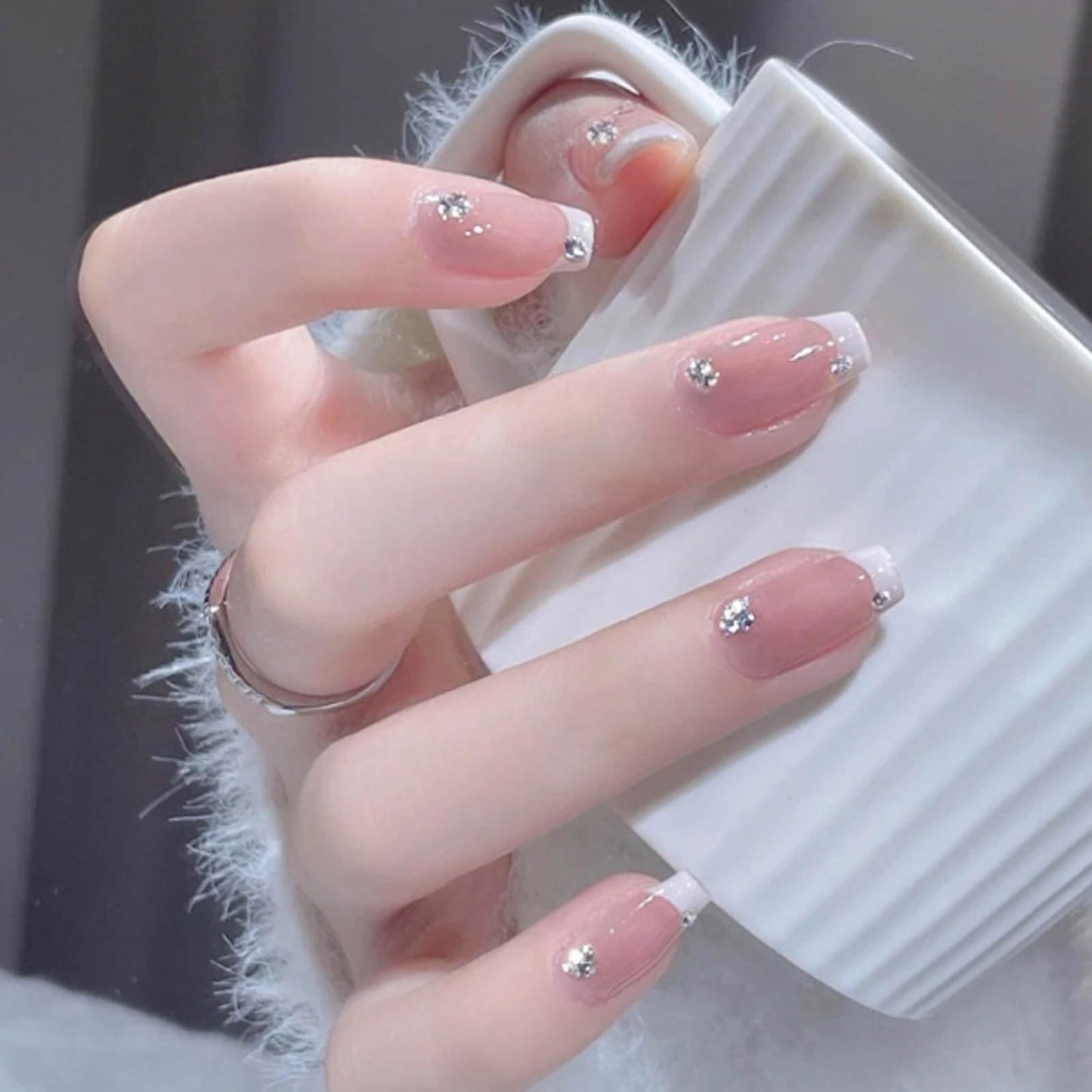 Hkanlre 3D Press on Nails Medium Fake Coffin Nails Tips Full Cover Luxury False Nails for Women and Girls 24PCS