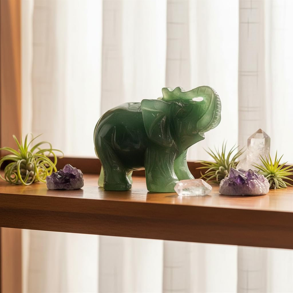 SquarezhenBo Elephant Ornament, Elephant Statue, Jade Stone Handcraft Natural Green Jade Stone Elephant Statue Decor Toys in Hand Home Décor Accents Sculptures (Green)