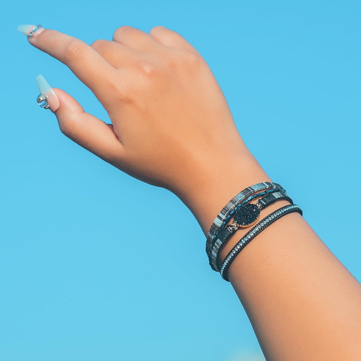 FANCY SHINY Boho Leather Wrap Bracelet Stackable Chunky Crystal Cuff Bracelets with Magnetic Clasp Cowboy Cowgirl Western Summer Beach Outfits Jewelry Gifts for Women (7.7", Boho Black)