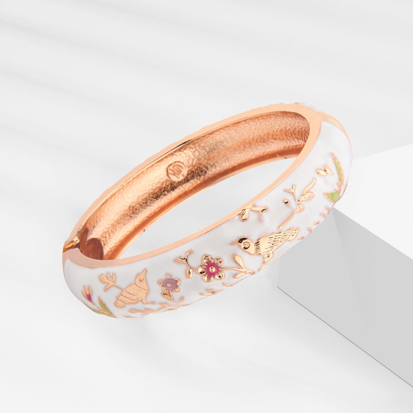 UJOY Colors Handcraft Jewelry Cloisonne Bracelet Enamel Bird Spring Hinged Womens Bangles Gifts Box 55C49-55A81 White
