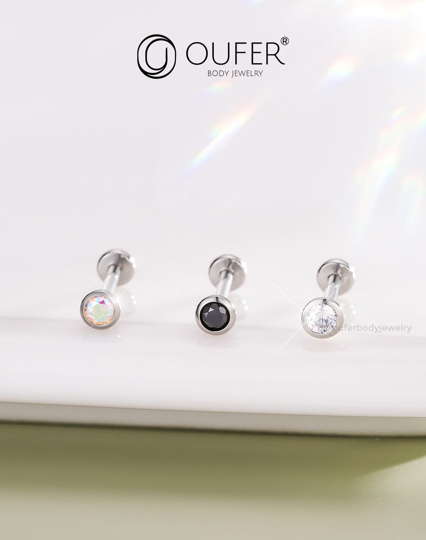 OUFER 2Pcs Black Nose Studs, 20G G23 Solid Titanium Threadless Nose Studs 2.5MM Flat Back Tiny CZ 2.5MM Nose Nostril Piercing Jewelry-7MM
