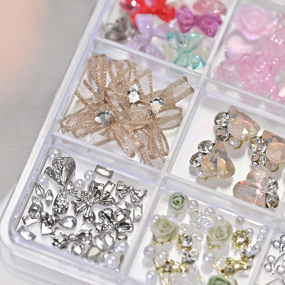 3D Nail Charms and Gems Cute Rhinestones Y2K for Nails Nesign Junk Case Charms Jewels for Nail Art Decorations (Butterfly)