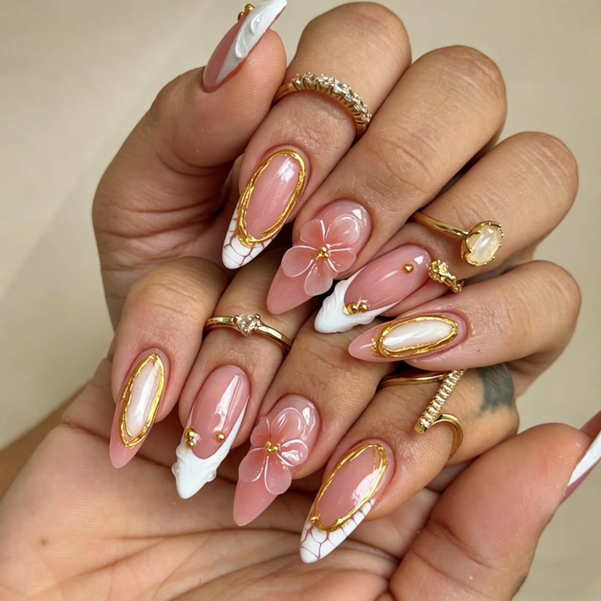 Summer Press on Nails Almond Fake Nails Gold Medium Nails Press ons with 3D Flower & Shell Texture Design Artificial Acrylic Nails Reusable Full Cover Glue on Nails for Women Manicure 24Pcs