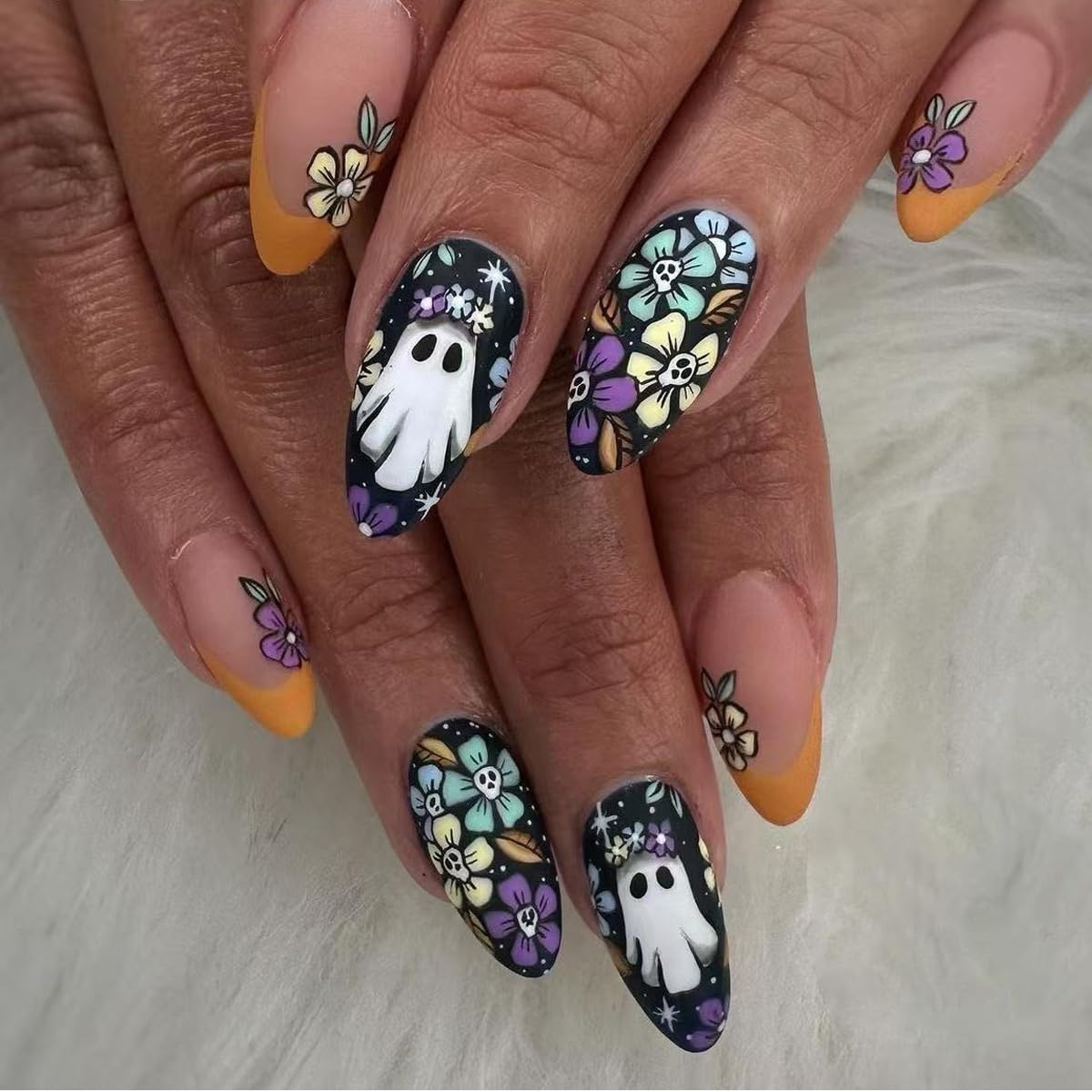 Almond Press on Nails Halloween Fake Nails Matte False Nails Press ons with Ghost & Flower Design - Reusable Artificial Nail Full Cover Glue on Nail Stick on Nails for Women Manicure 24 Pcs