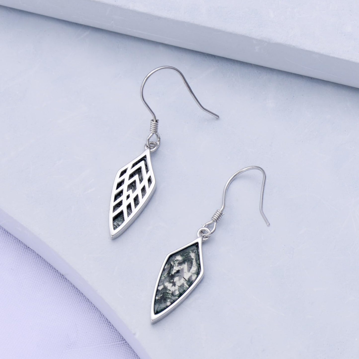 PROESS Natural Moss Agate Dangle Earrings 925 Sterling Silver Arrowhead Earrings Moss Agate Arrowhead Jewelry for Women