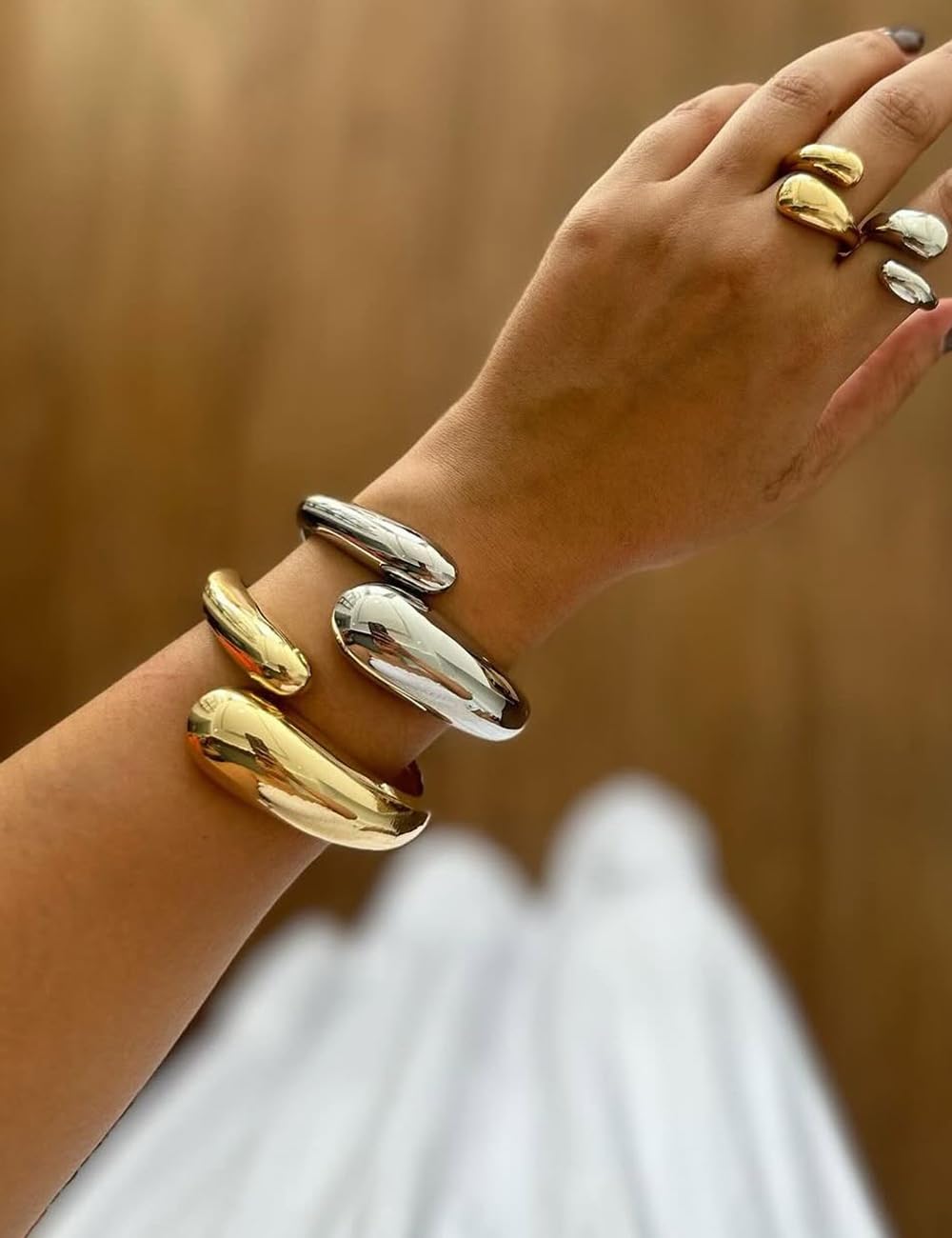 Chunky Gold Bangle Bracelets for Women, Dainty 14k Gold Plated Big Stackable Bangles Set, Trendy Statement Cuff Bracelet Stack Fashion Jewelry Gifts (2 Silver & gold teardrop chunky bangles)