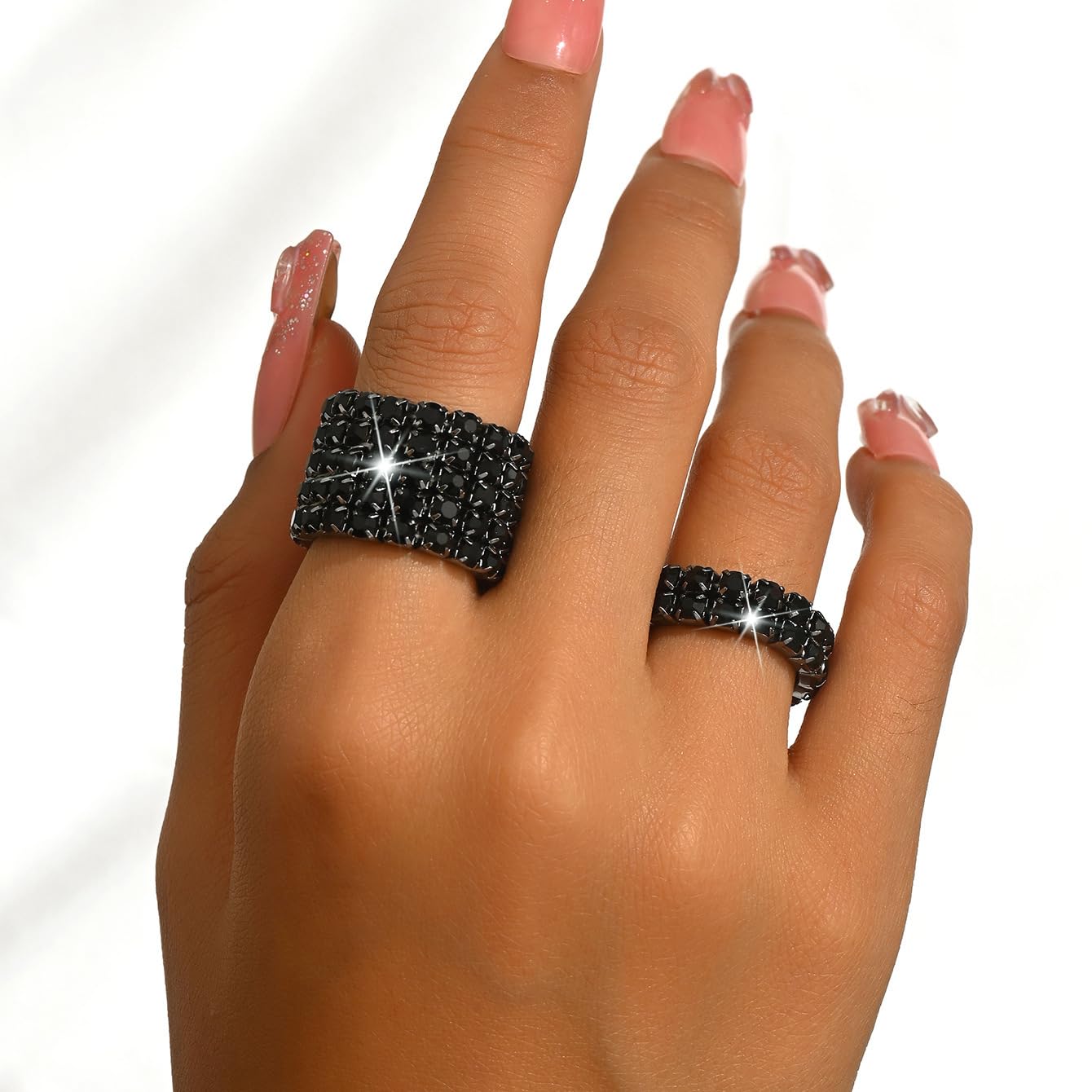 2PCS Rhinestone Stretch Ring for Women Sparkling Gold Silver Black Crystal Knuckle Ring Set Fashion Crystal Stackable Finger Rings Set Elegant Bridal Wedding Stretchy Statement Rings Jewelry (Black)