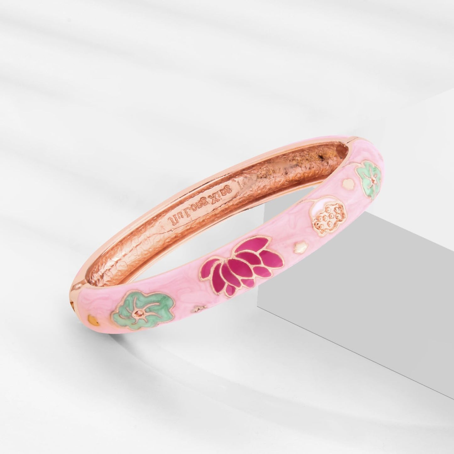 UJOY Vintage Cloisonne Bracelets Flower Enameled Jewelry Plated Cuff Bangle for Women Gift Box 55A35-55A113 Pink White