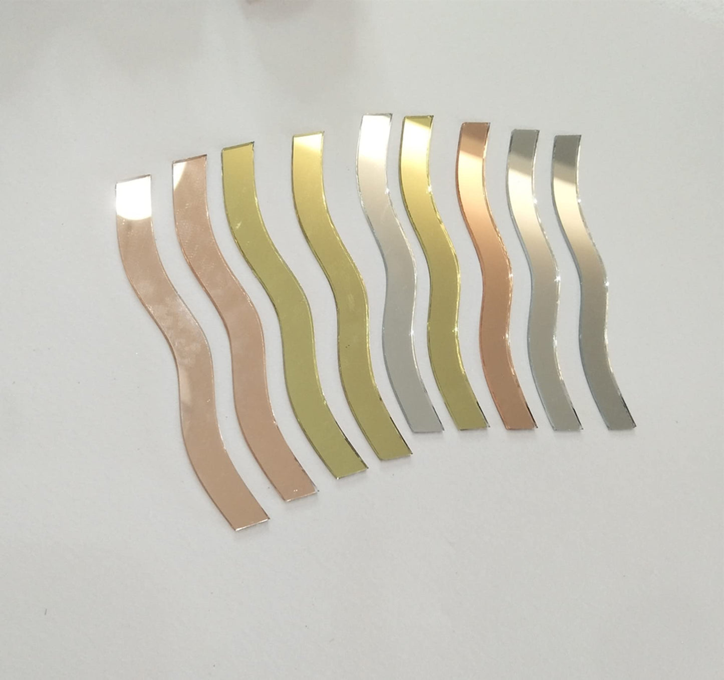 100pcs of 3’’ Wave Glass Mirror Mosaic,Wavy Rectangle Mirror Mosaic Tile for Art Craft Projects (Silver Mirror)