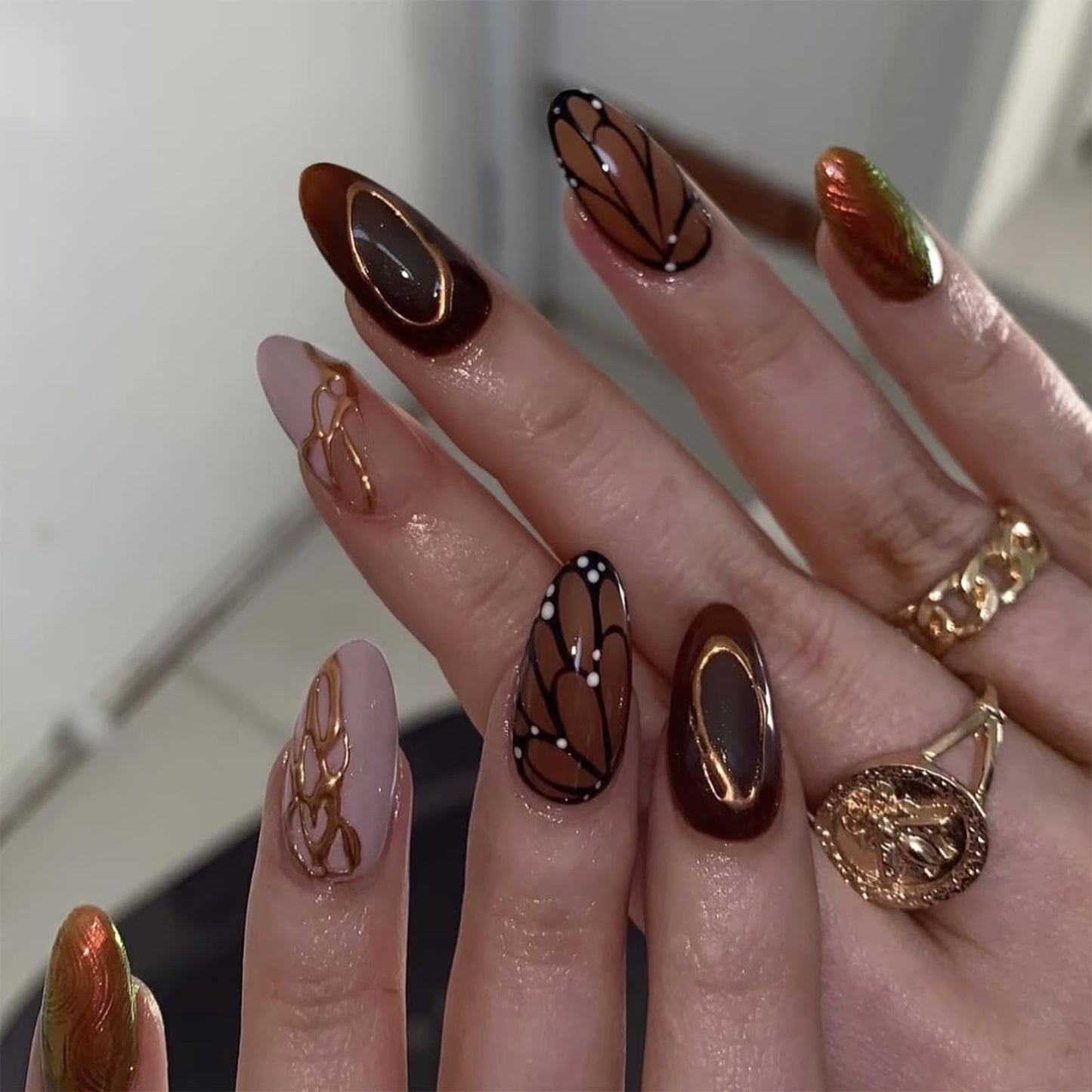 VOTACOS 24PCS Brown Acrylic Press on Nails Almond Medium Gold Glitter Fake Nails Press Ons with Designs Butterfly Pattern Glue on Nail for Women 3D Line Design Reusable Artificial Stick on False Nail