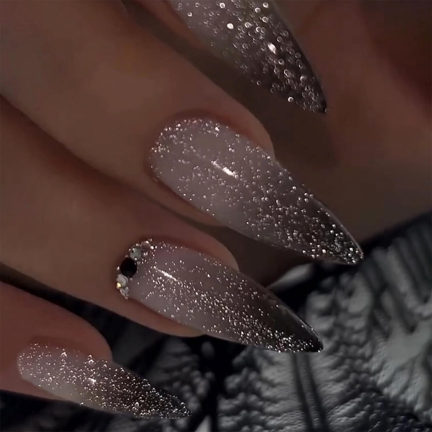 MISUD Press on Nails - Long Stiletto Fake Nails with Goth Black Ombre, Acrylic Bling Glitter Design 24 pcs