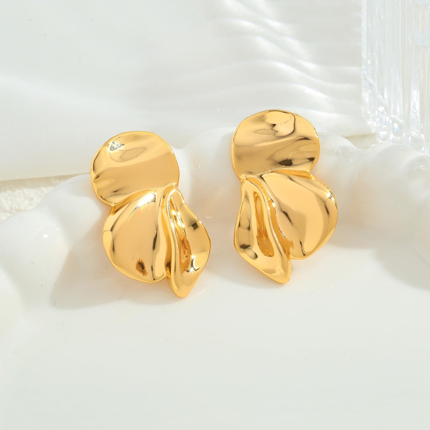 ENSKEFEN Gold Flower Earrings for Women Chunky Irregular Floral Statement Earrings Boho Summer Fashion Jewelry