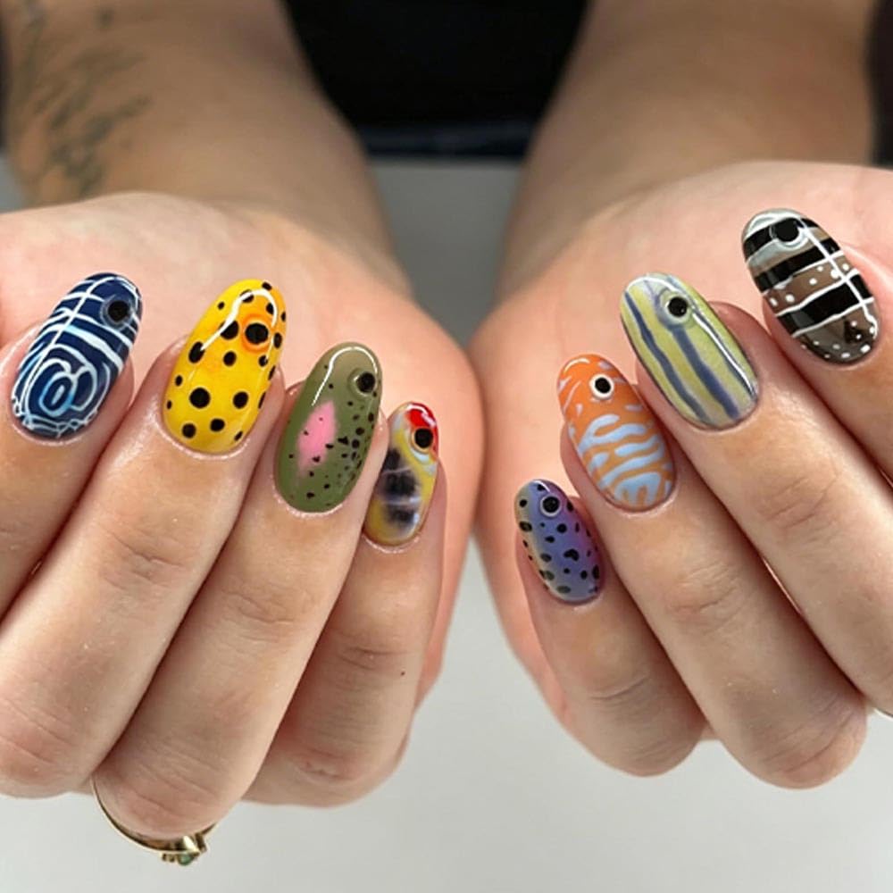 WLGDLH Press on Nails Short Oval Fake Nails, Summer False Nails Press ons Nail Art Tips with Ocean Fish Polka Dot Striped Design, Glossy Finish Glue on Nails Stick on Nail for Women Manicure 24 Pcs
